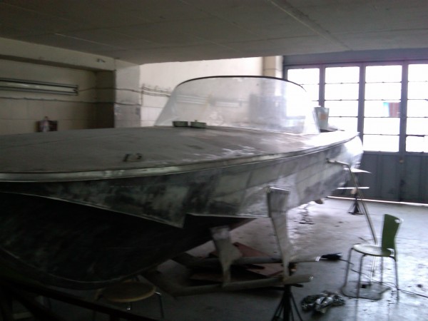 Hull cleaning took some time and was all done by hand (soda blasting was not available)