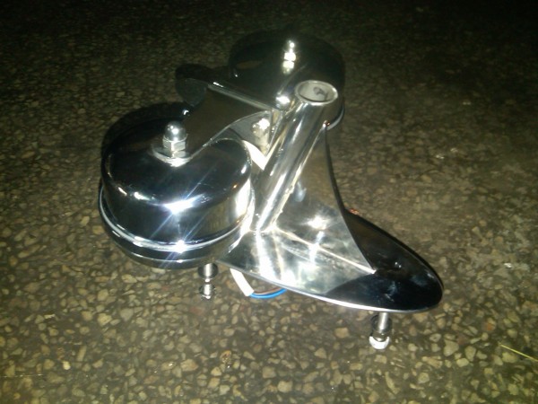 IMG00189-20110711-2233.jpg (581.68 KiB) Viewed 382476 times Horn