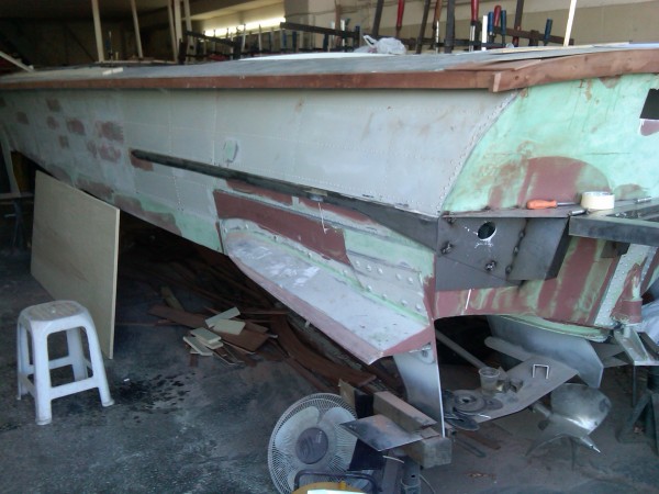 IMG00050-20100706-1744 Sw Pl.jpg (557.01 KiB) Viewed 303414 times On the arrow we will still add a guard, otherwise we might turn out to be a yacht killer.