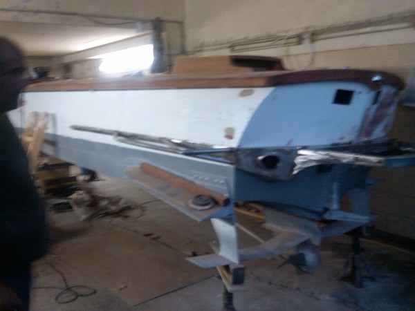 IMG00041-20100803-2030.jpg (607.37 KiB) Viewed 303319 times The side guards from elder versions were addopted here. We also mounted a stream or sword-style plate under it that is prolonged towards the middle