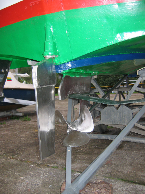 Aft - rudder, wing, propellor